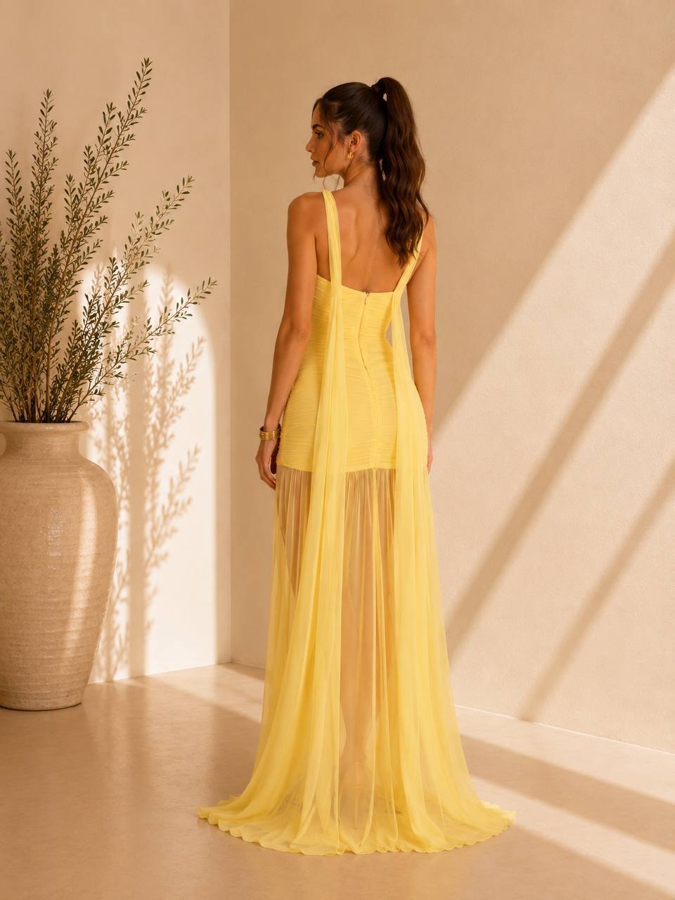 Vestido Aurora Dorada